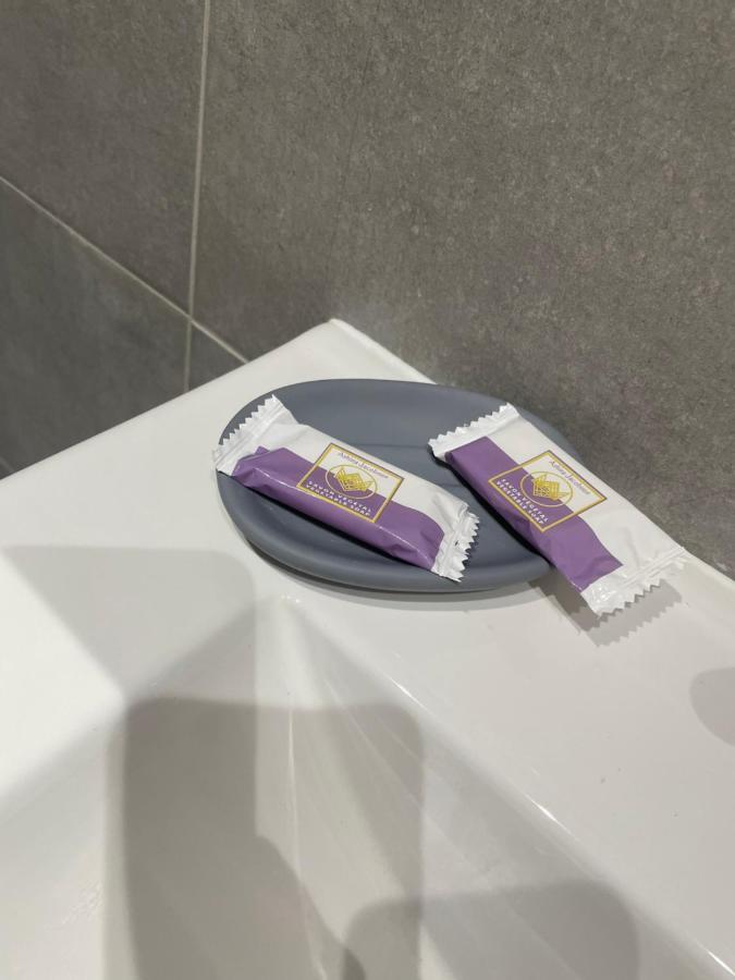 Maison Proche Du Centre Ville De La Gare L Aeroport De Charleroi Eksteriør billede
